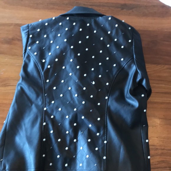 Guess studded pearl zipper leather jacket - Picture 4 of 4